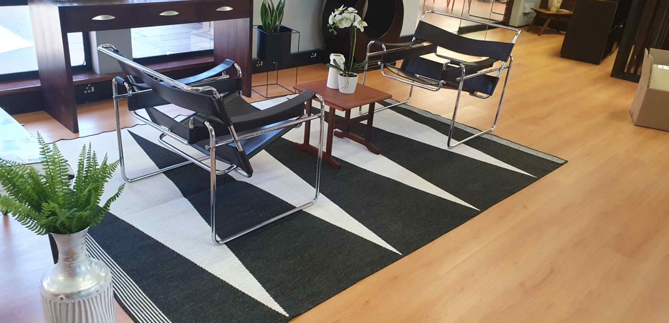 Indoor Outdoor black white rug