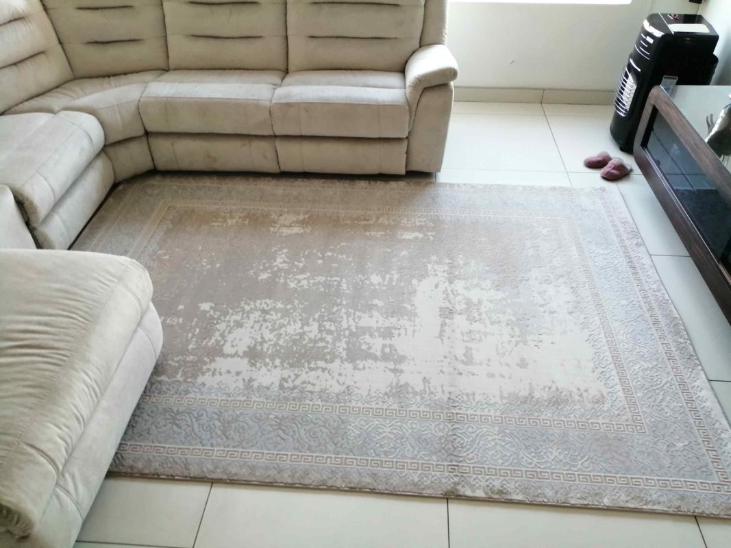 modern dove grey blue rug (1)