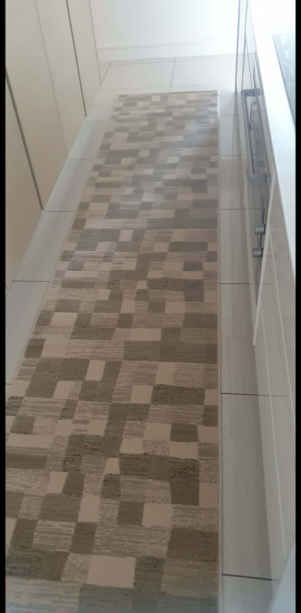Modern Abstract 4m Passage Runner – Taupe, Beige & Cream (Style: MDRR065) - Image 2
