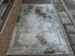 Light green Rug