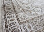 Vintage Soft Medallion Rug – Brown & Beige - Image 4