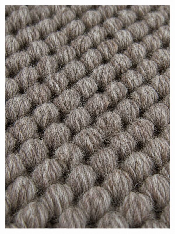 Close-up of Linen Wool wool rug texture