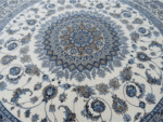 Persian Kashan Mandala Classic Round Rug – Blue & White - Image 3